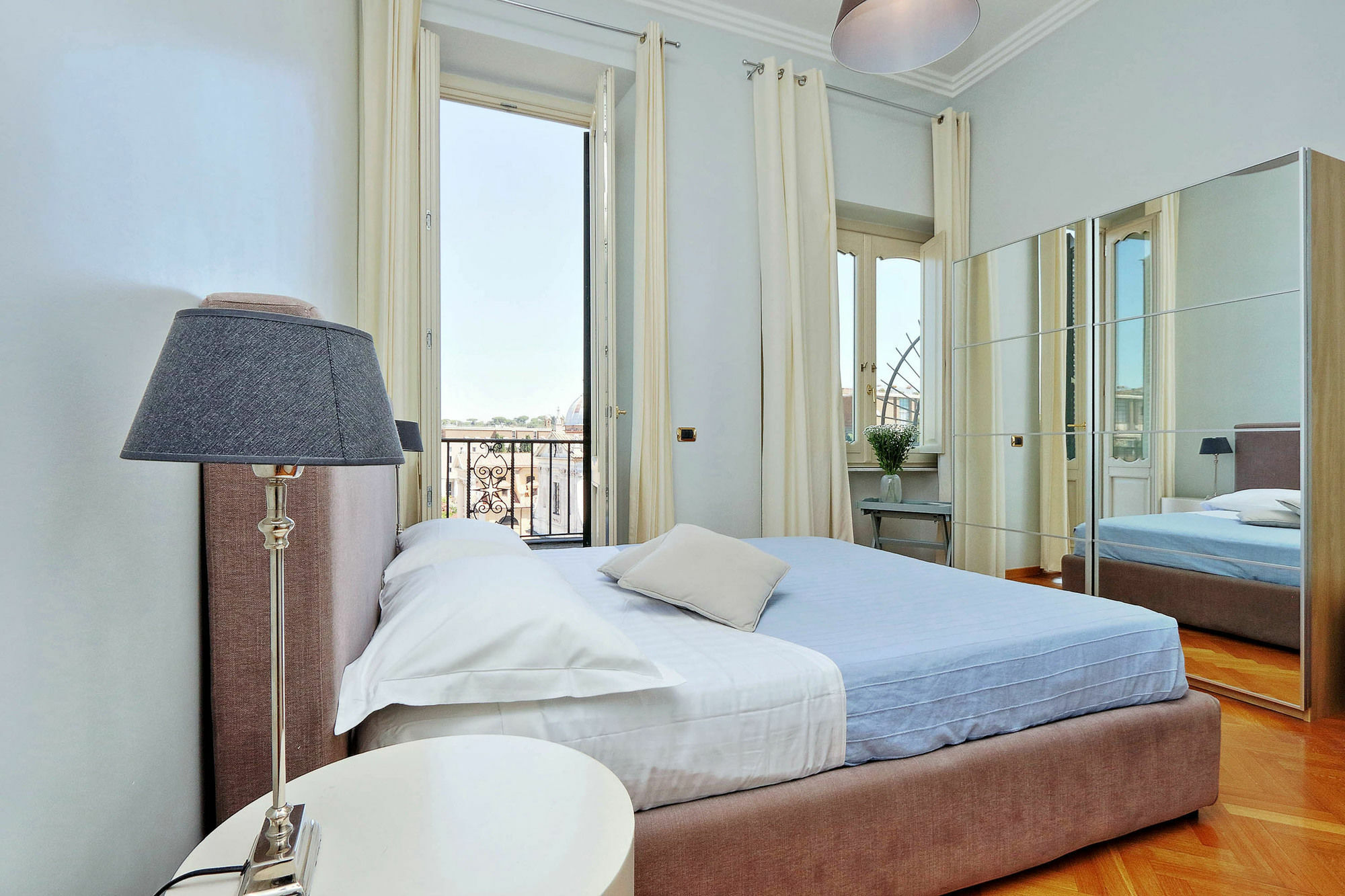Panorama Ripetta - My Extra Roma